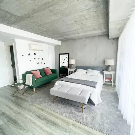 * Blanc * Apartment