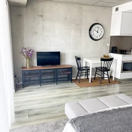 * Blanc * Apartment